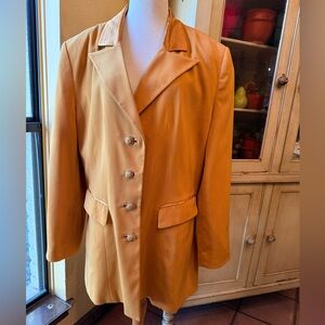 Woman’s Blazer 18W